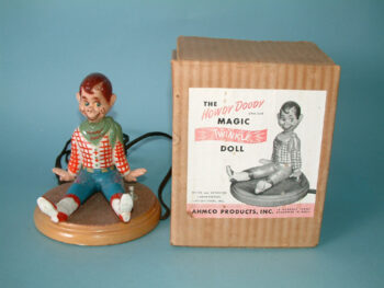 Ahmco Products Howdy Doody Twinkle Doll Lamp Hard plastic Howdy Doll mounted on a wood base.