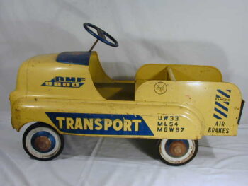 AMF 8800 Transport Pedal Car
