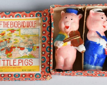 Borgfeldt 3 Little Pigs Bisque Set