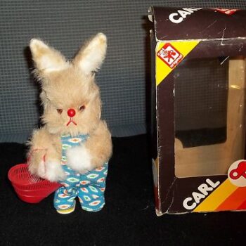 Carl Toy Co. Rabbit Windup German
