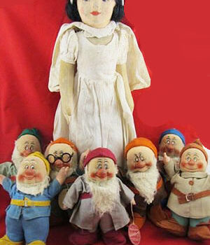 Chad Valley Disney Snow White and Seven Dwarfs Doll Toys 1930’s