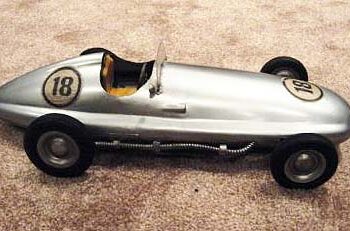 E.I.C.O. Race Car Tin Toy  Argentina