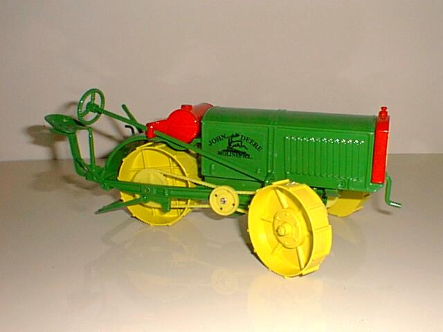 Ertl John Deere All Wheel Drive Dain Tractor - Antique Toys Library