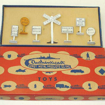 Comet toys Authenticast Road Signs Box Set