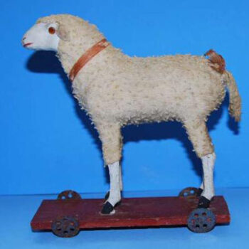 German Wooly Putz Sheep Pull Toy