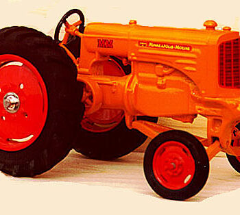 Teeswater Minneapolis-Moline Model R Tractor