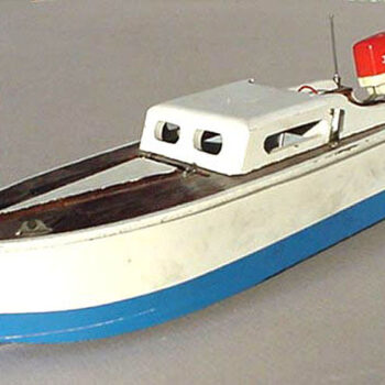 Flare Craft  Cabin Cruiser Boat Toy
