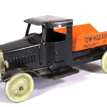 Metalcraft St. Louis Wrecker Towing Truck 1928
