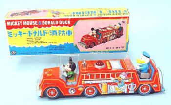 Modern Toys Mickey Mouse & Donald Duck Fire Truck