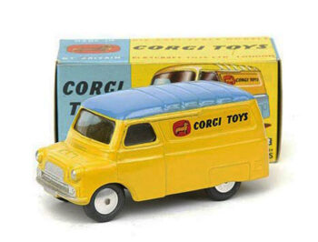 Corgi BedFord Van No. 422