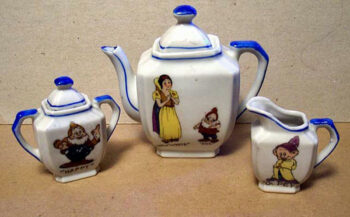 Disney Snow White Porcelain Tea Set