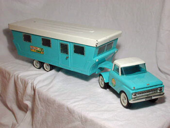 Ny-lint Mobile Home with Furniture No. 6601