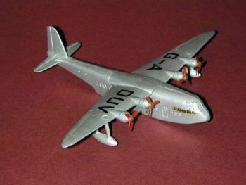 Dinky  Empire Flying Boat Airplane No. 60r