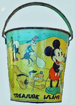 Ohio Art Disney Mickey & Minnie Mouse Pluto Treasure Island Sand Pail Toy