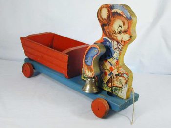 Gong Bell Co. Bear and Cart Pull Toy