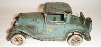 National Sewing Machine Co./Vindex Coupe Car Toy