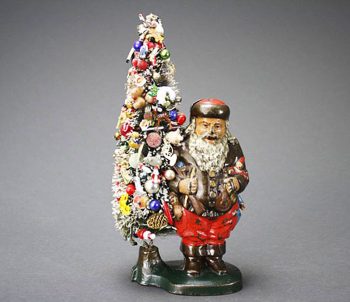Ives Blakeslee & Co. Santa with Removable Wire Tree Still Bank