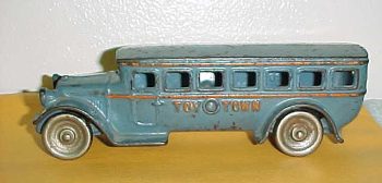Kilgore Toy Town Bus