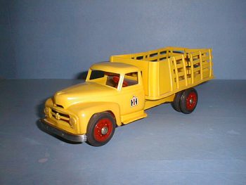 Product Miniature International Harvester Stake Bed Truck