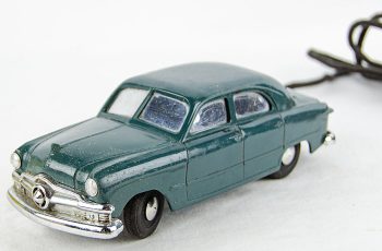 AMT Aluminum Model Toys 1949 Ford Car