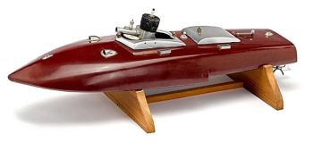 Reuhl Hydroplane Gas Powered Speedboat