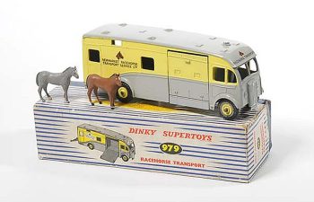 Dinky Toy Race Horse Transport Truck