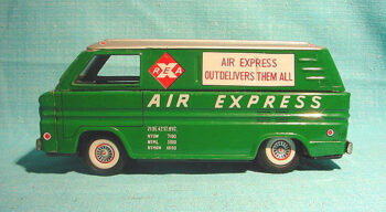 Tatsuya (KTS) REA Air Express Chevrolet Corvair Van