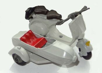 Techno Vespa Scooter with Sidecar