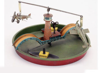 Kelleman CKO Circling Airplanes & Boats Toy