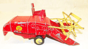 Lincoln Massey Harris Clipper Farm Combine