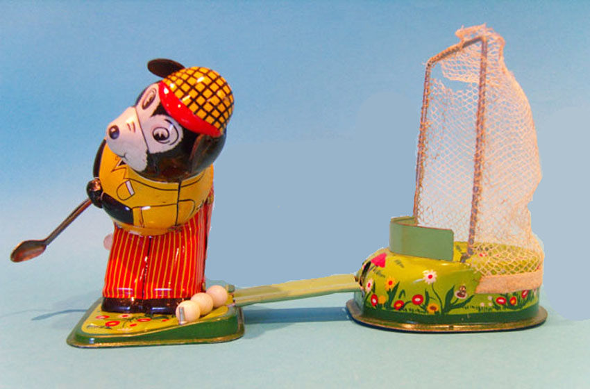 TPS Tokyo Plaything Shokai Bear Golfer Toy