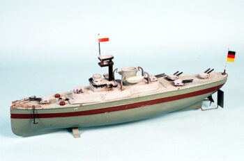 Fleischmann Battleship