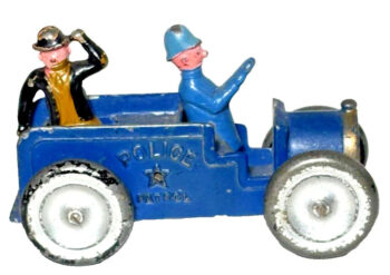 Tootsietoy 1932 Moon Mullins Police Patrol No. 5104