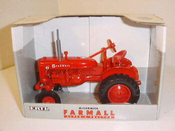 Ertl Farmall  Super-A Tractor