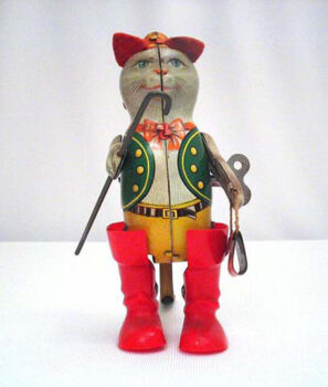Kohler (GNK)  Cat in Red Boots Toy