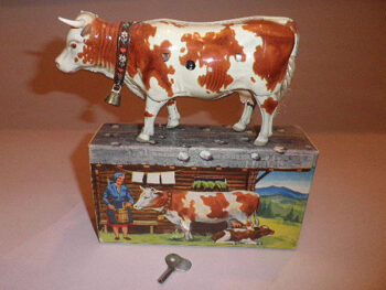 Kohler (GNK) Walking Cow