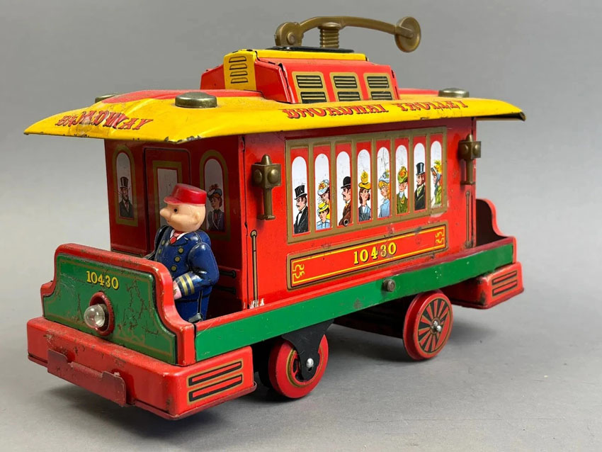 Masudaya (Modern Toys) Broadway Trolley