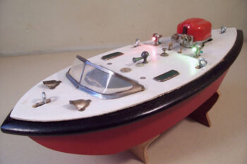 ITO Pond Boat With Sakai Outboard Motor Toy