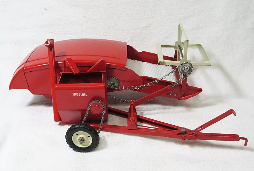 Carter Tru-Scale Zoo Truck Combine