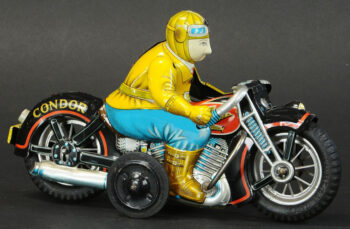 IY Metal Toys Condor Motorcycle and Rider Toy