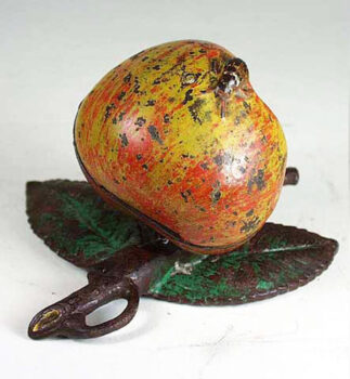 Kaiser & Rex Apple Still Bank